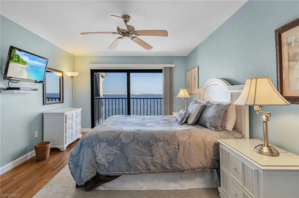 760 Sextant Drive #612 Sanibel, FL 33957