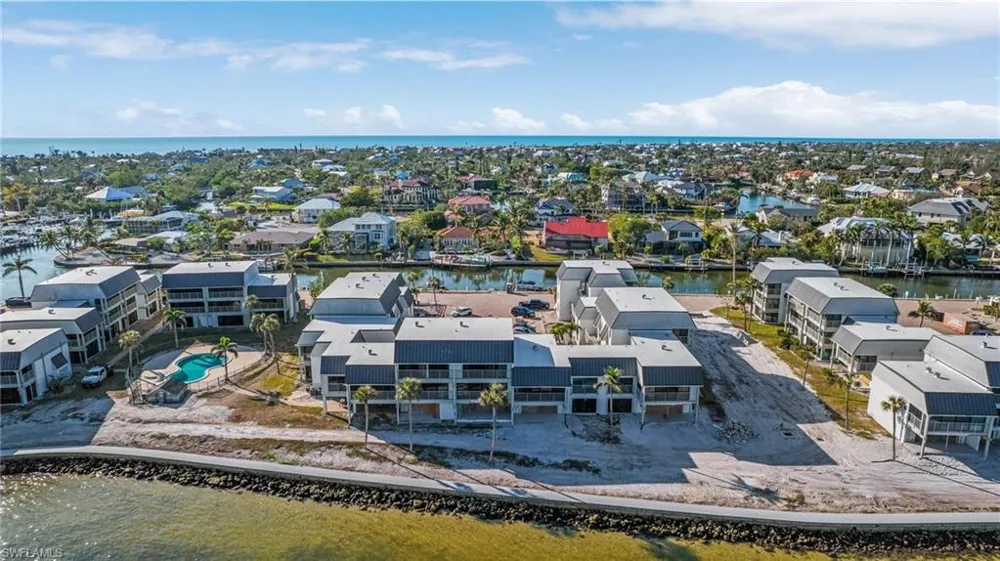 760 Sextant Drive #612 Sanibel, FL 33957