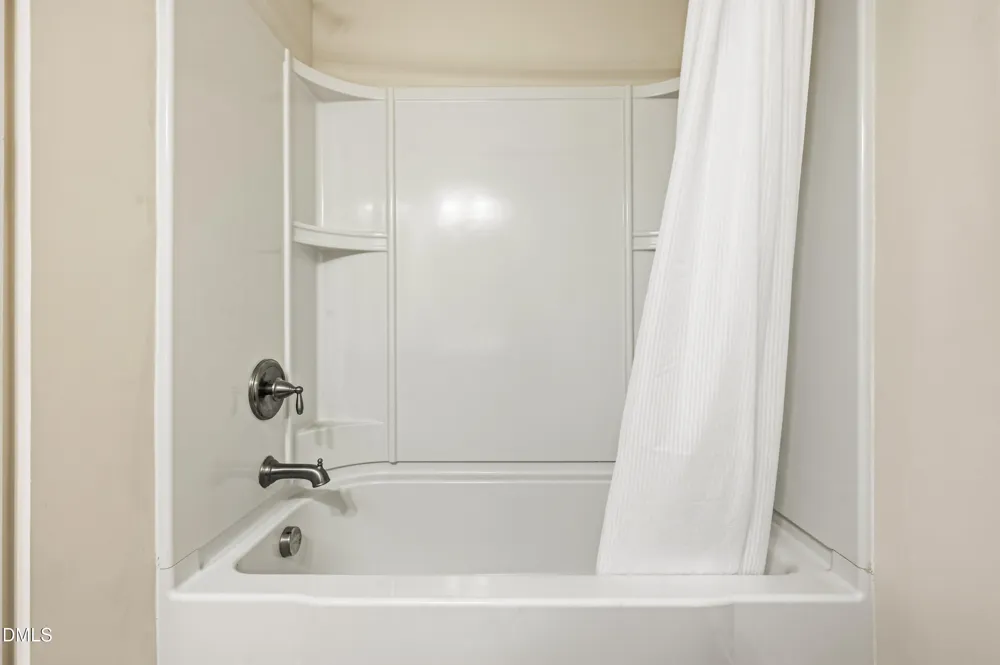 2417 Historic Circle Morrisville, NC 27560