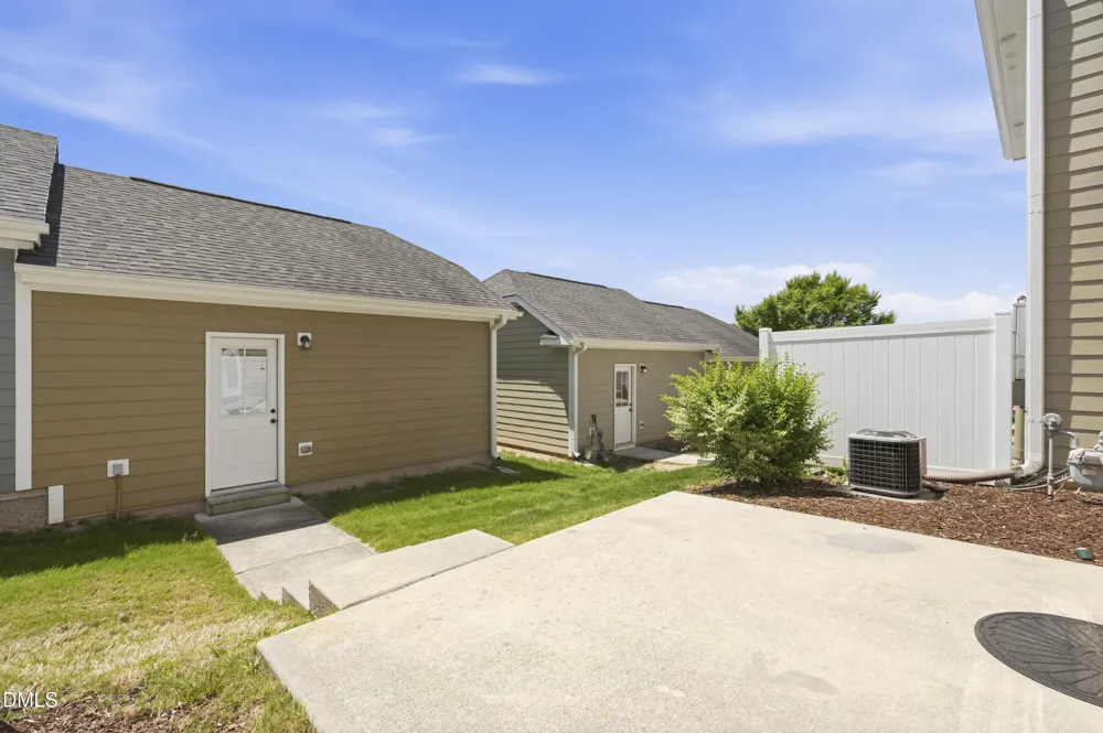 2417 Historic Circle Morrisville, NC 27560