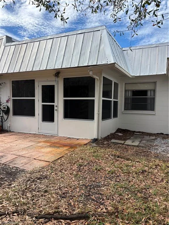 4232 TAMARGO DRIVE New Port Richey, FL 34652