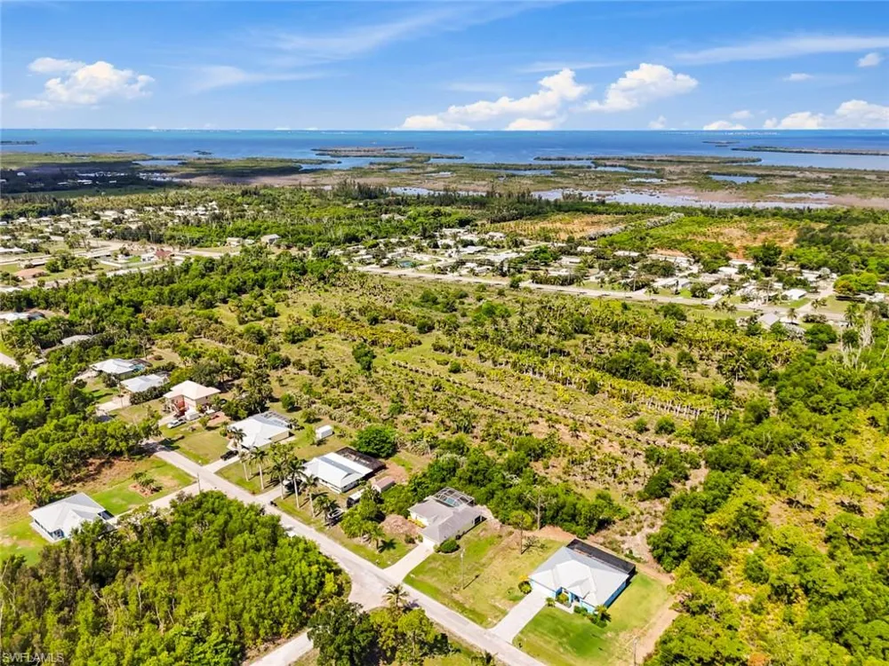 11693 OAKLAND DRIVE Bokeelia, FL 33922