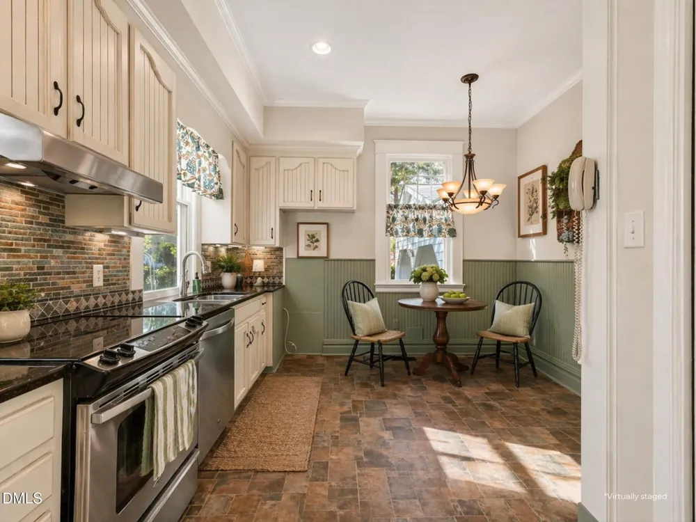 301 E Stanley Street Four Oaks, NC 27524