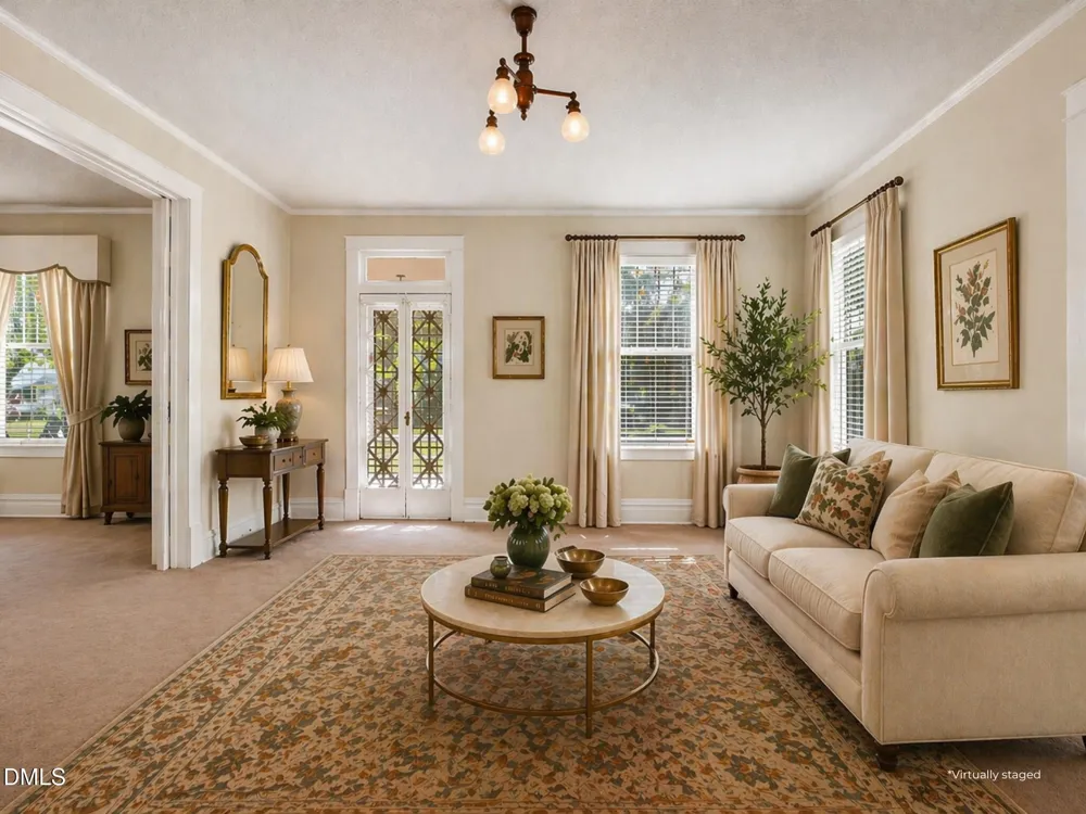 301 E Stanley Street Four Oaks, NC 27524