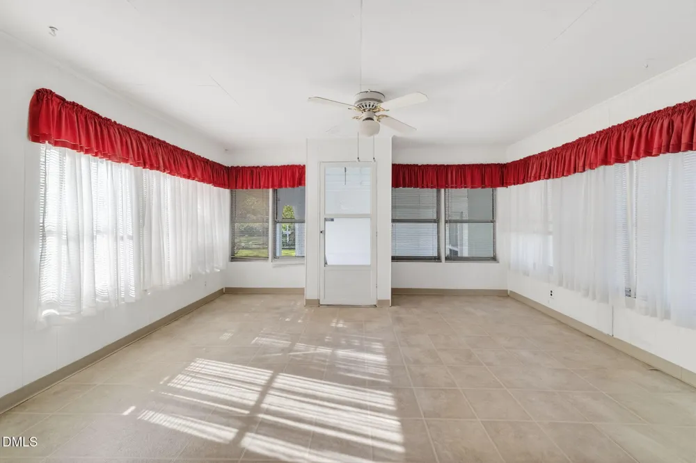 301 E Stanley Street Four Oaks, NC 27524