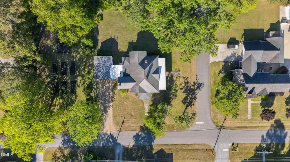 301 E Stanley Street Four Oaks, NC 27524
