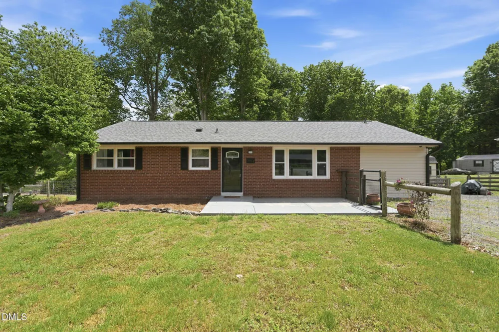 5414 Eastcrest Road McLeansville, NC 27301