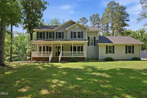 6200 Cricket Creek Lane