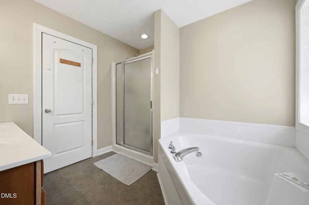 6200 Cricket Creek Lane Oxford, NC 27565