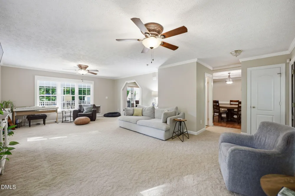 6200 Cricket Creek Lane Oxford, NC 27565