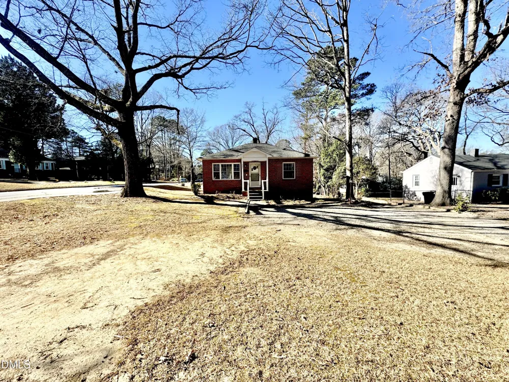 224 Clay Street Cary, NC 27511