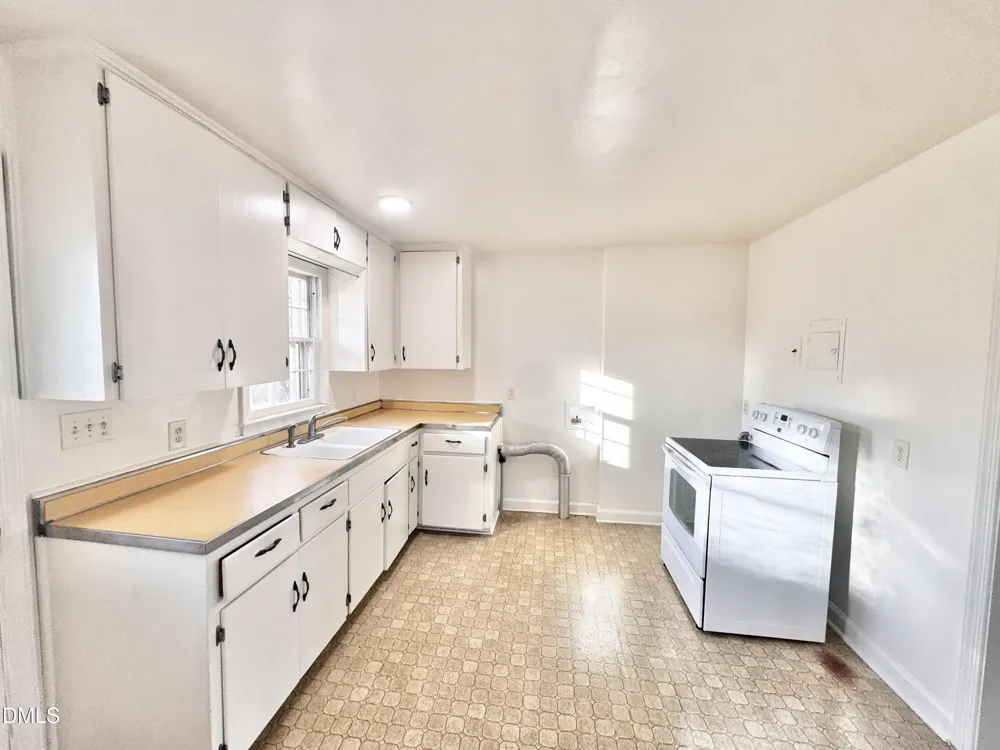 224 Clay Street Cary, NC 27511
