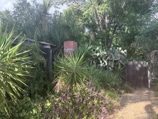 1225 Victor El Cajon, CA 92021