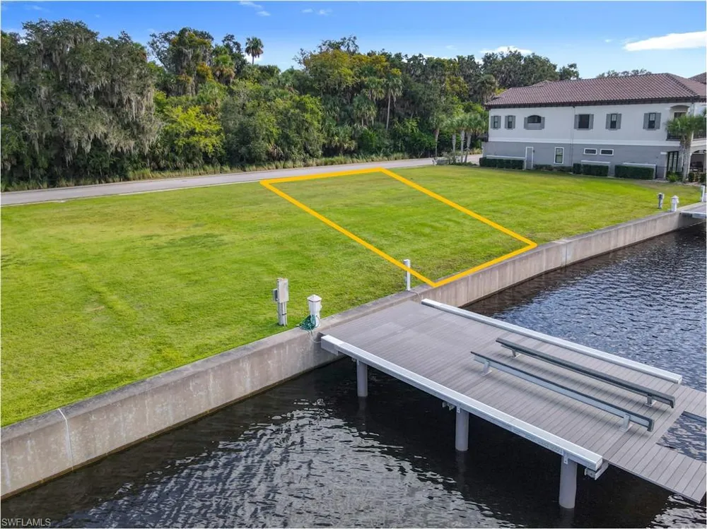 214 HARBOR VILLAGE PT Palm Coast, FL 32137