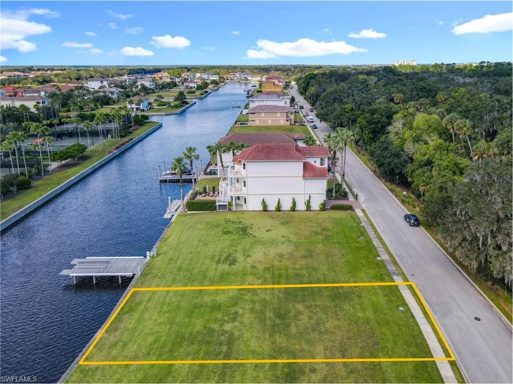 214 HARBOR VILLAGE PT Palm Coast, FL 32137