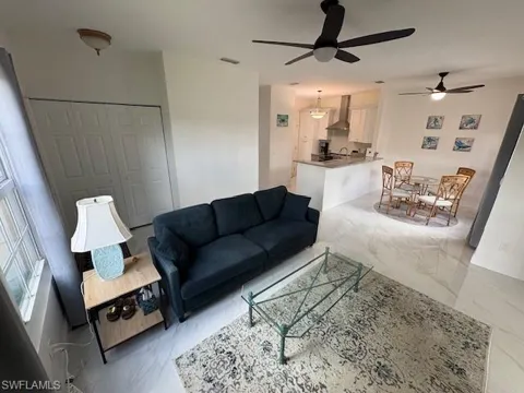 6101 Lake Front Drive
