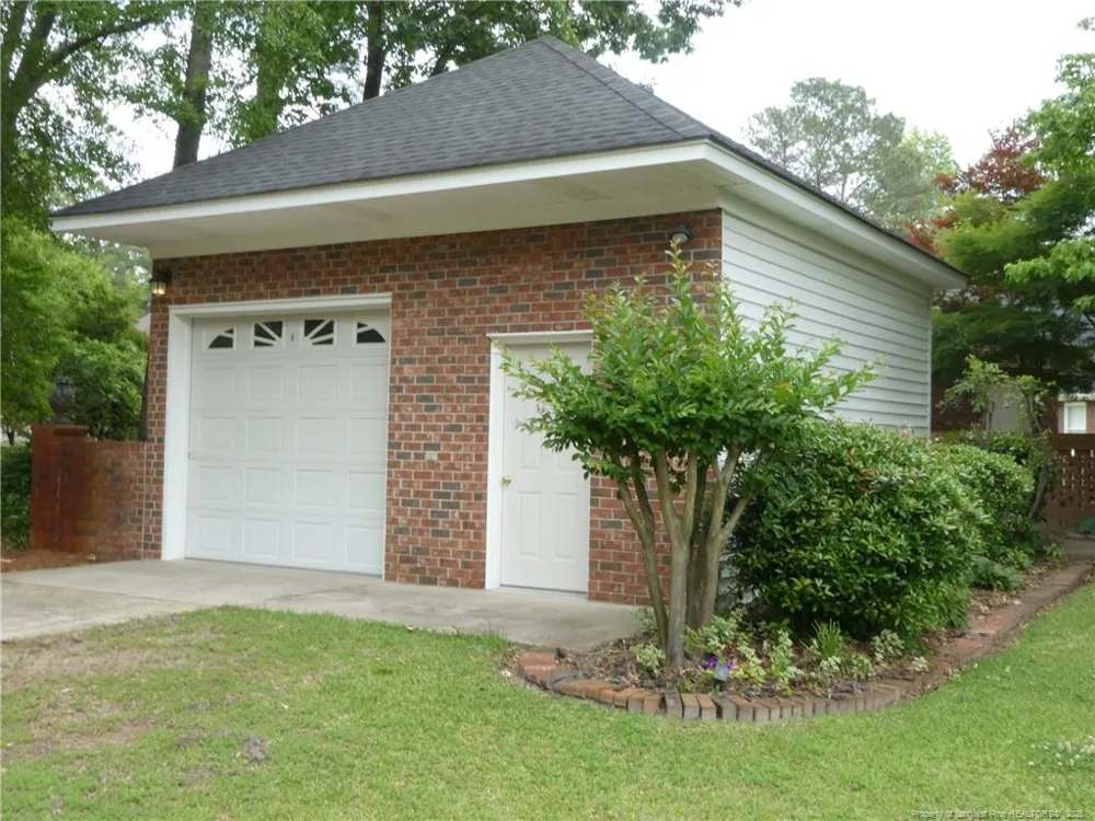 202 Walnut Cove Drive Lumberton, NC 28358