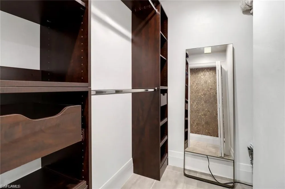 27052 Kindlewood Lane Bonita Springs, FL 34134
