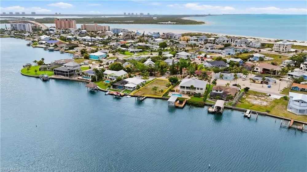 8061 Lagoon Road Fort Myers Beach, FL 33931