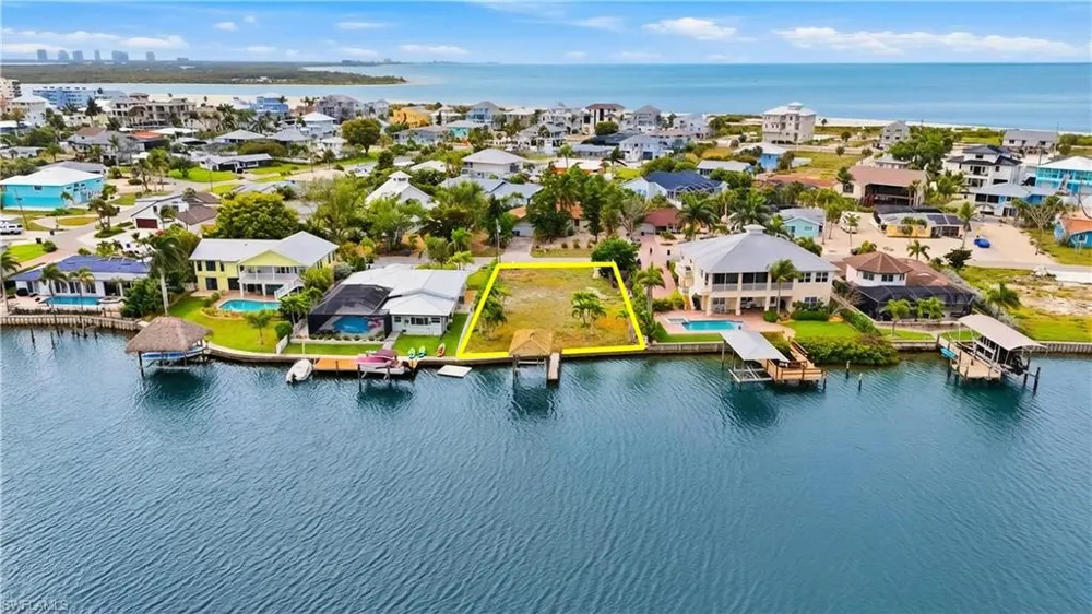 8061 Lagoon Road Fort Myers Beach, FL 33931