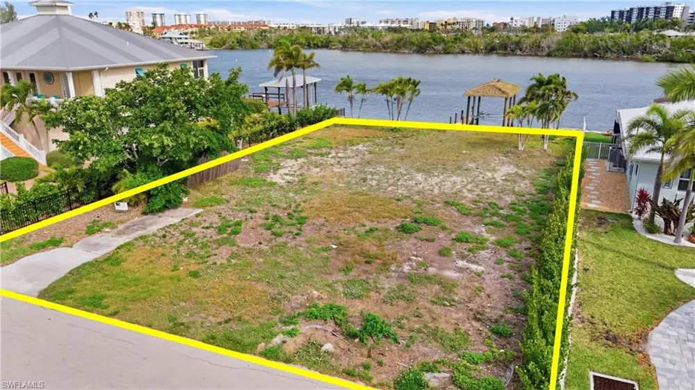 8061 Lagoon Road Fort Myers Beach, FL 33931