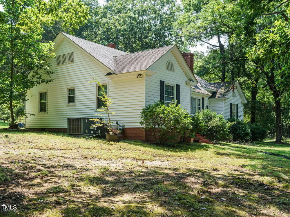 1191 Old Sanford Road Moncure, NC 27559