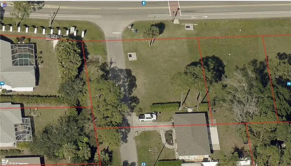 10010 W Terry Street Bonita Springs, FL 34135