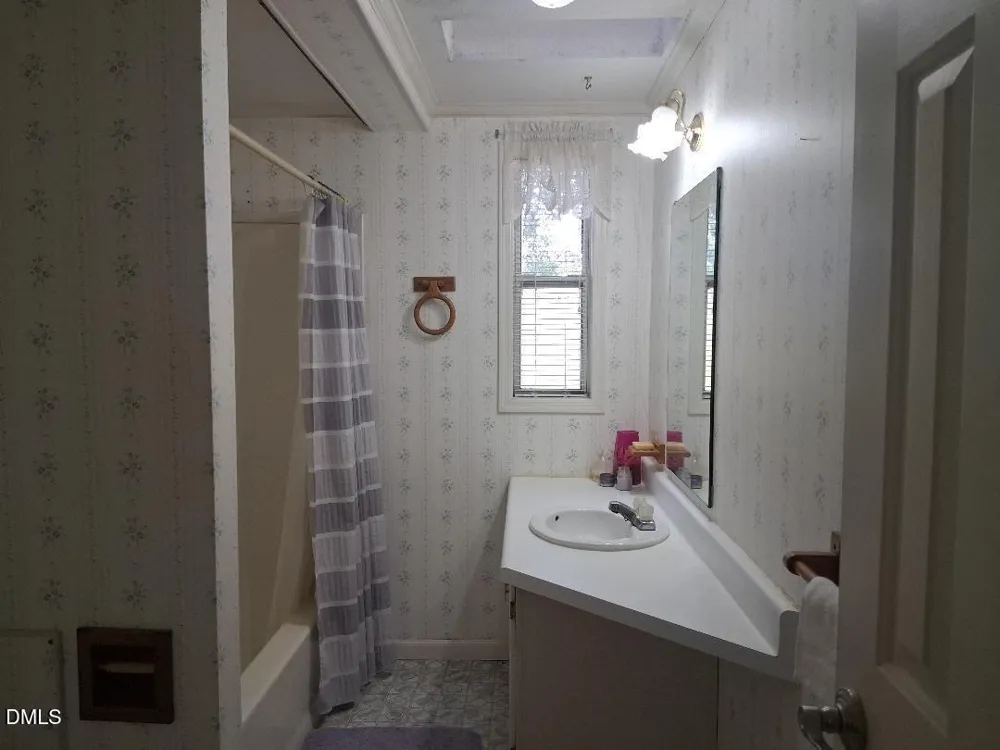 20 Rus Drive Louisburg, NC 27549
