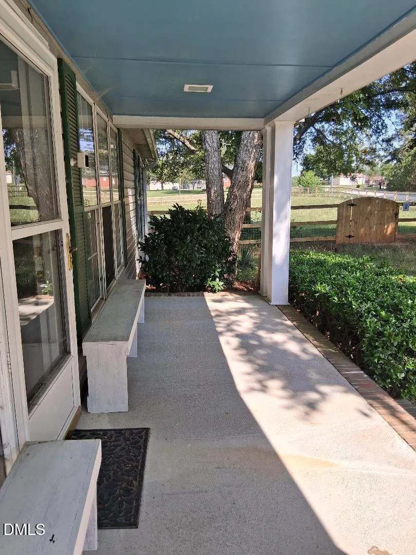 20 Rus Drive Louisburg, NC 27549