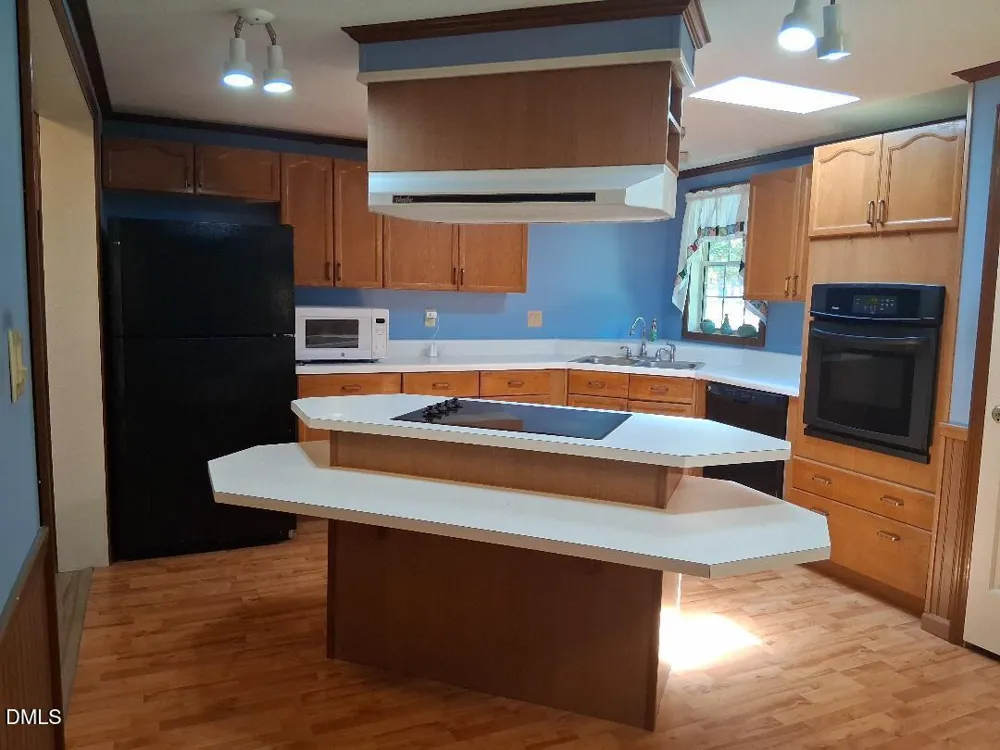 20 Rus Drive Louisburg, NC 27549