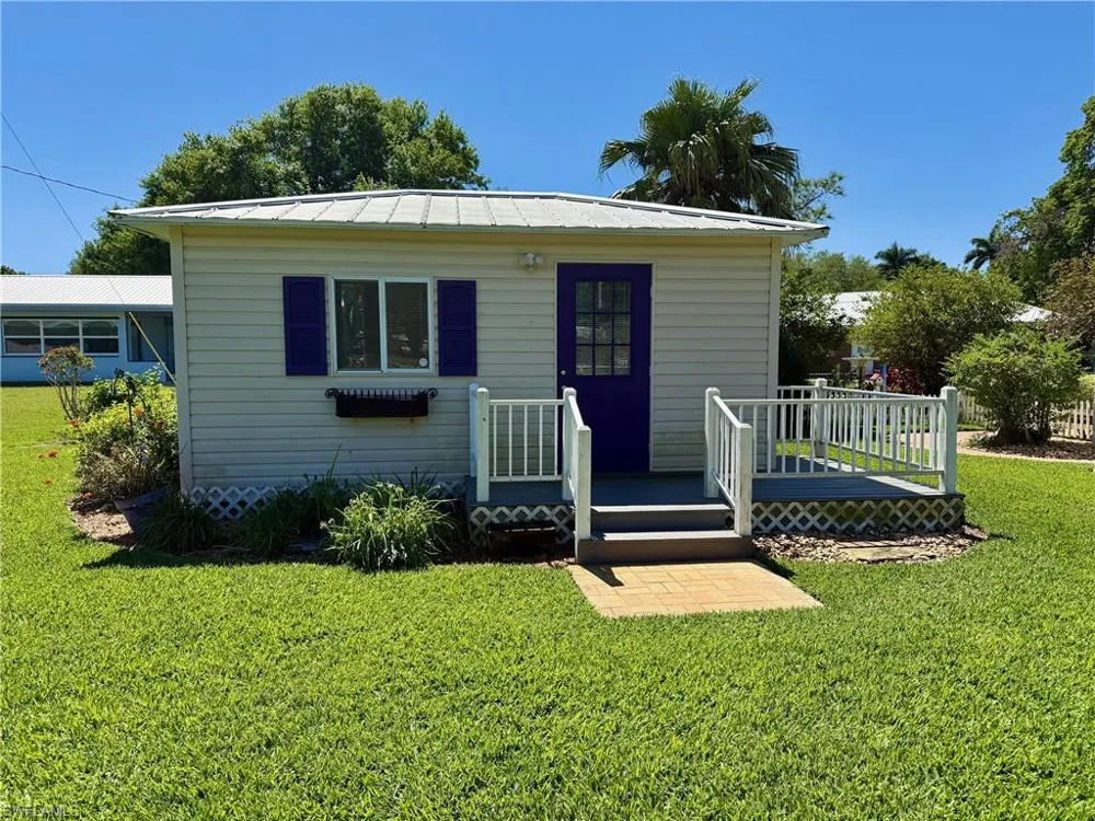 234 W Circle Drive Clewiston, FL 33440