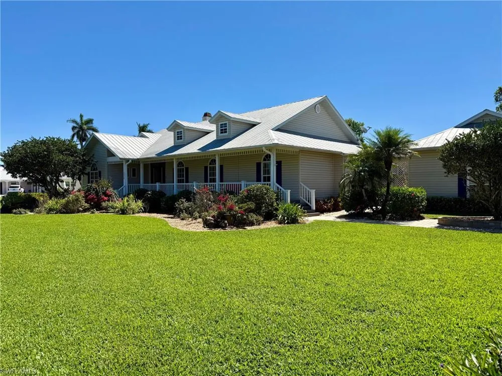 234 W Circle Drive Clewiston, FL 33440