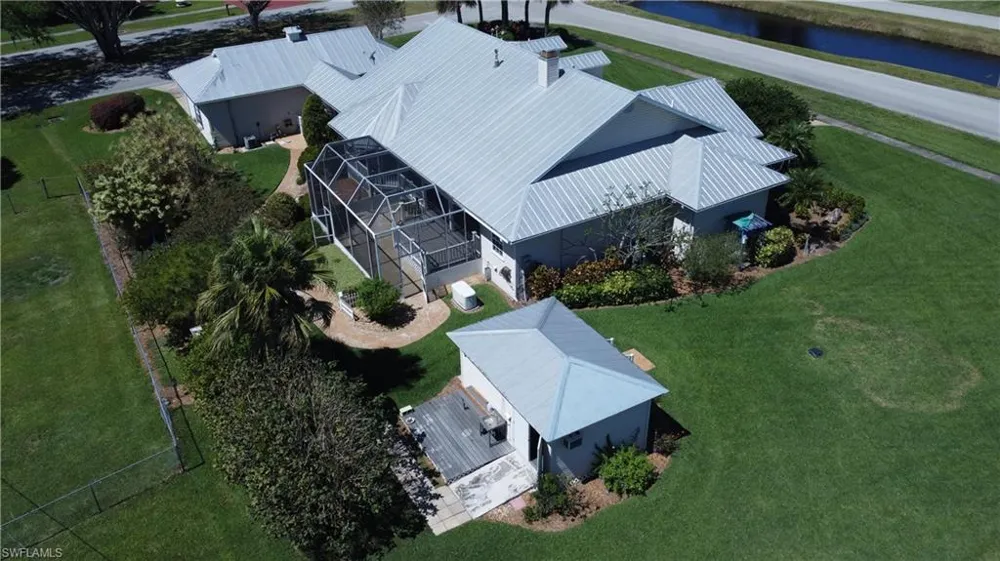 234 W Circle Drive Clewiston, FL 33440
