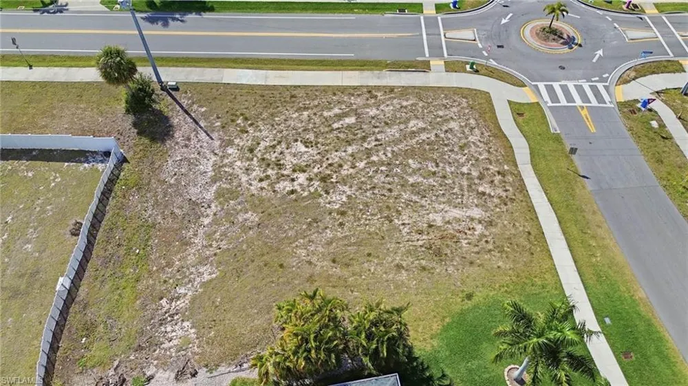 1201 6th Avenue Marco Island, FL 34145