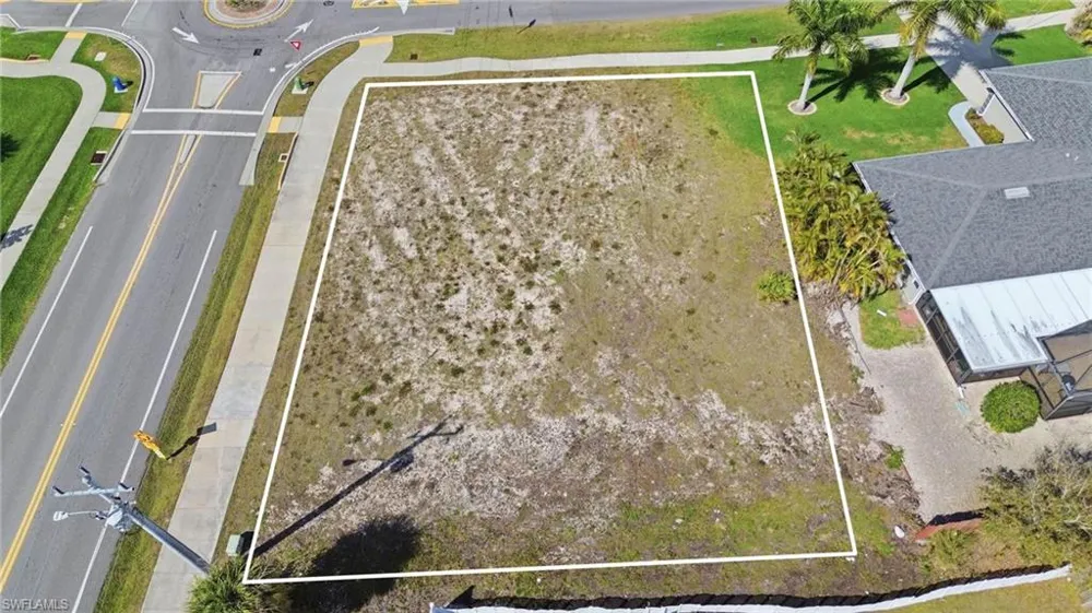 1201 6th Avenue Marco Island, FL 34145