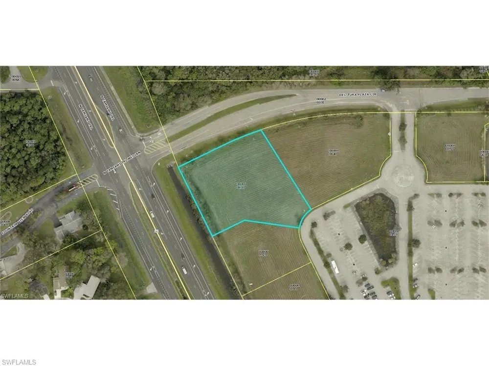 18981 Del Tura Plaza Lane North Fort Myers, FL 33903