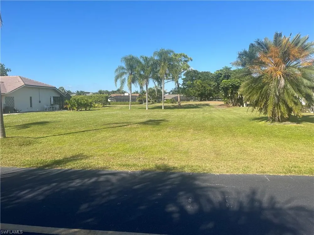 9954 Ortega Lane Bonita Springs, FL 34135