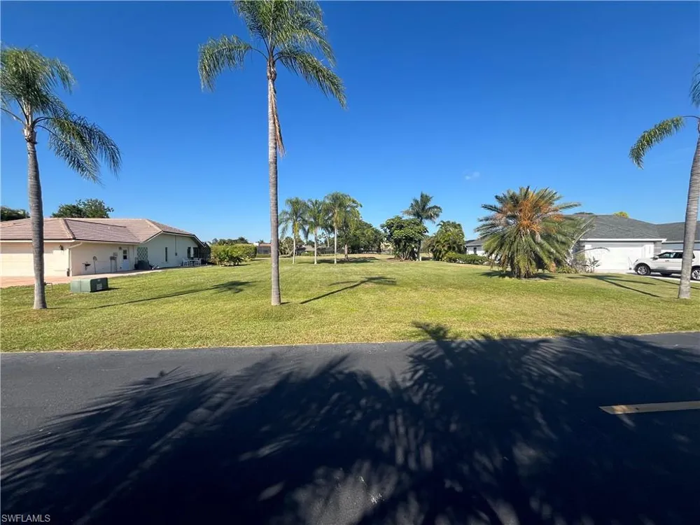 9954 Ortega Lane Bonita Springs, FL 34135