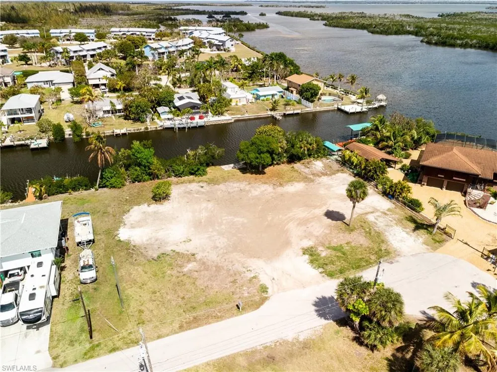 5226 Serenity CV Bokeelia, FL 33922