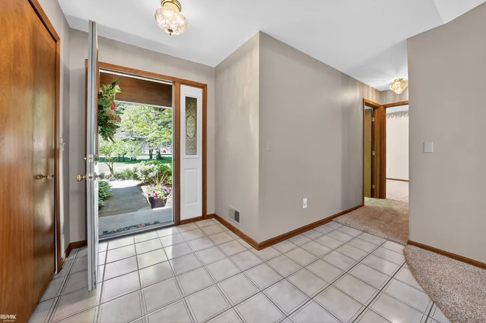 6440 Benoit Road Clay Township, MI 48001