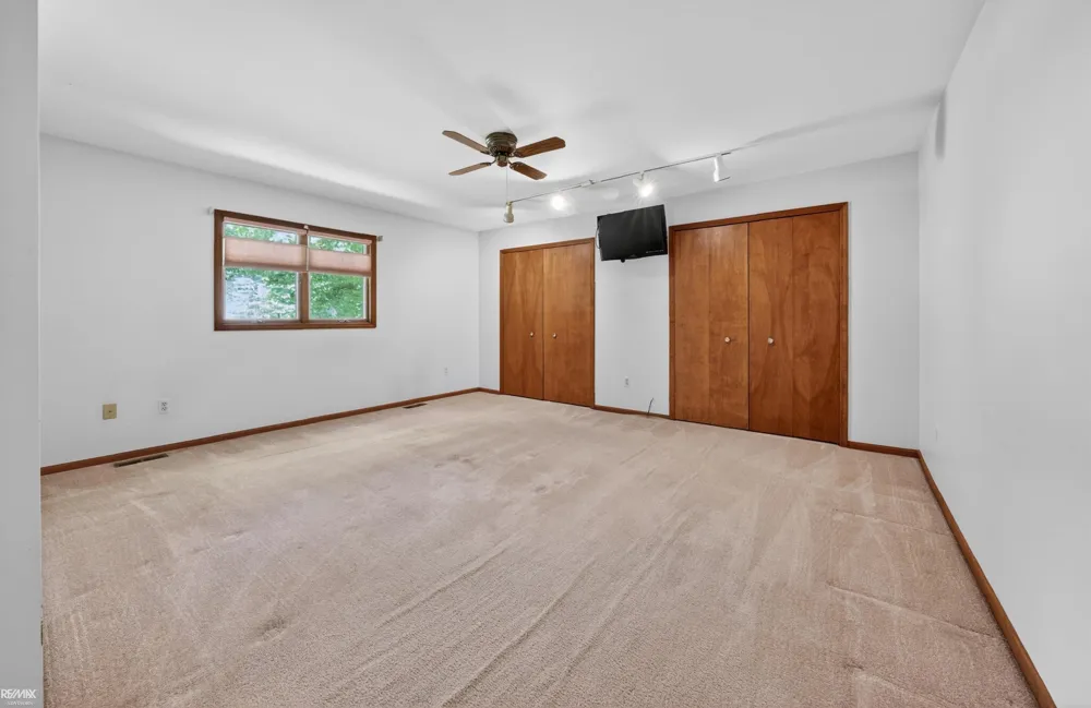 6440 Benoit Road Clay Township, MI 48001