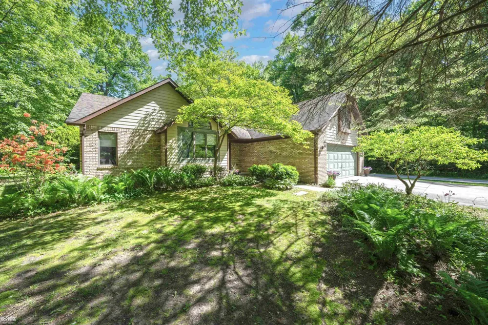 6440 Benoit Road Clay Township, MI 48001