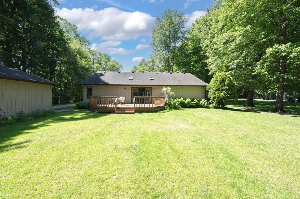 6440 Benoit Road Clay Township, MI 48001