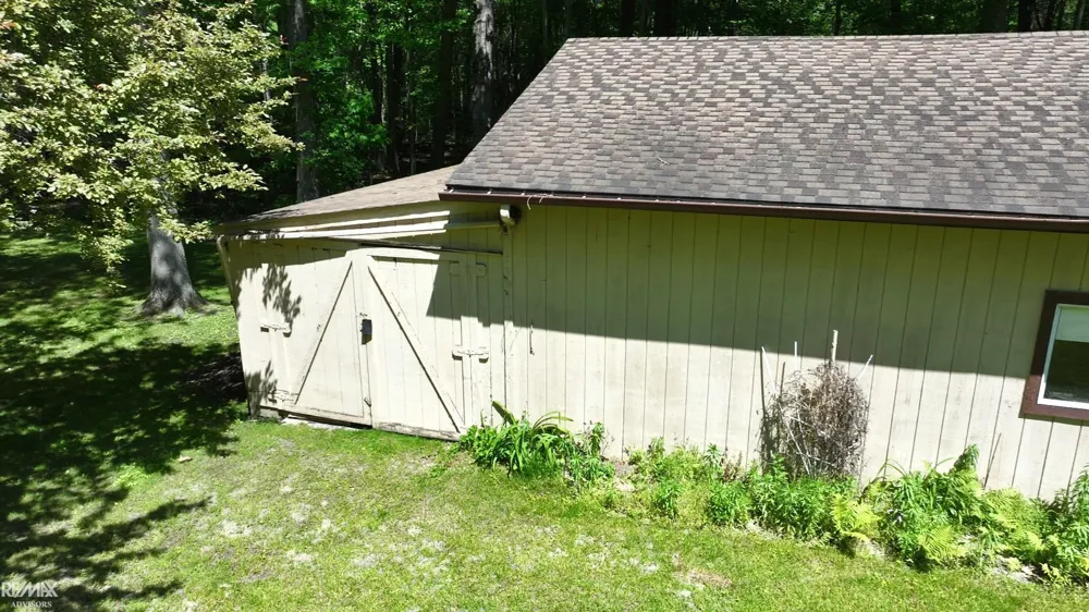 6440 Benoit Road Clay Township, MI 48001