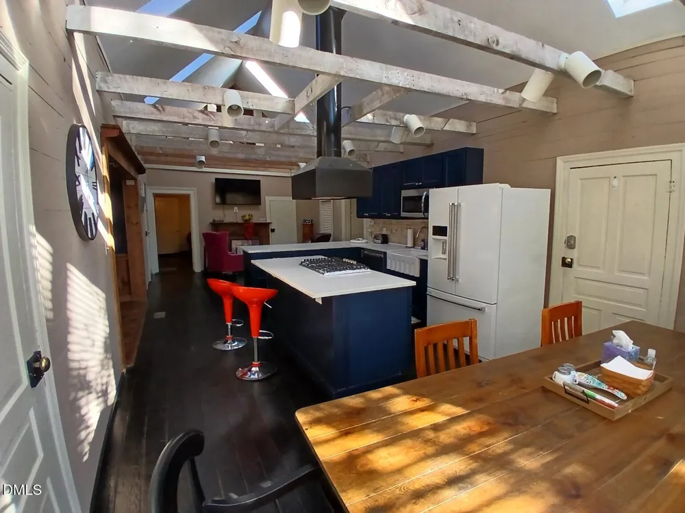 1920 Kelly Road Apex, NC 27502