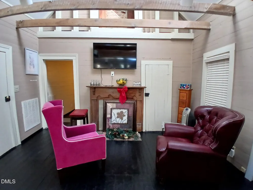 1920 Kelly Road Apex, NC 27502