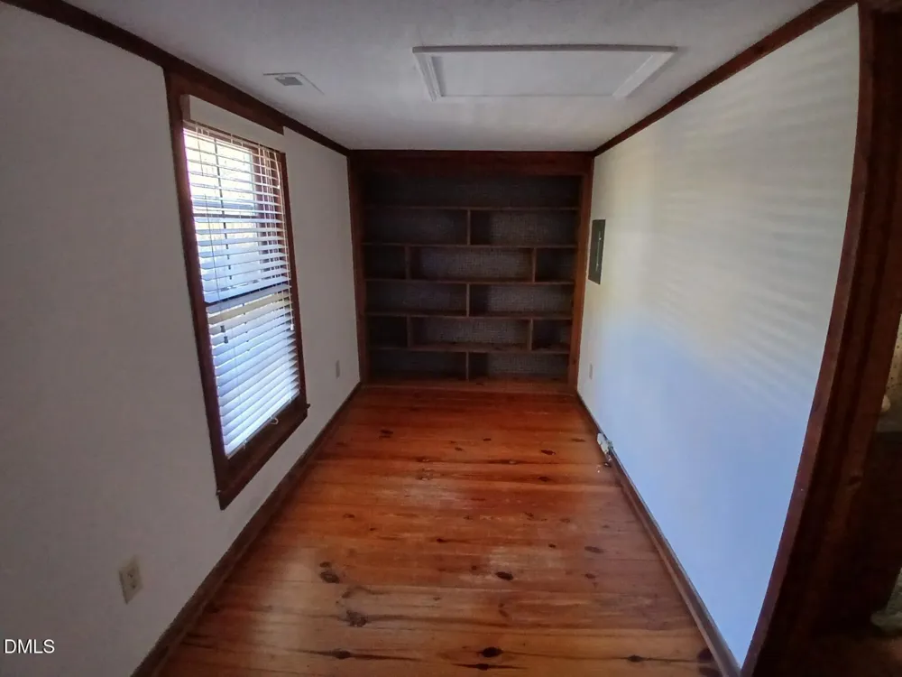1920 Kelly Road Apex, NC 27502