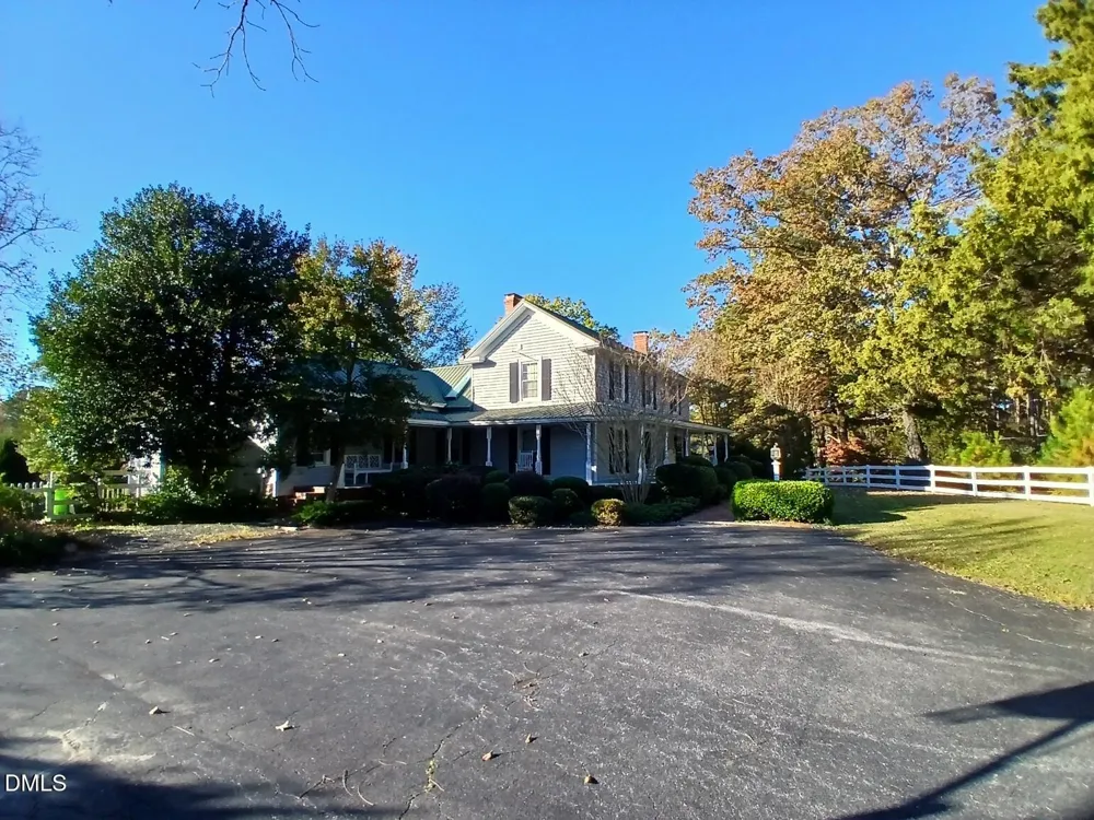 1920 Kelly Road Apex, NC 27502