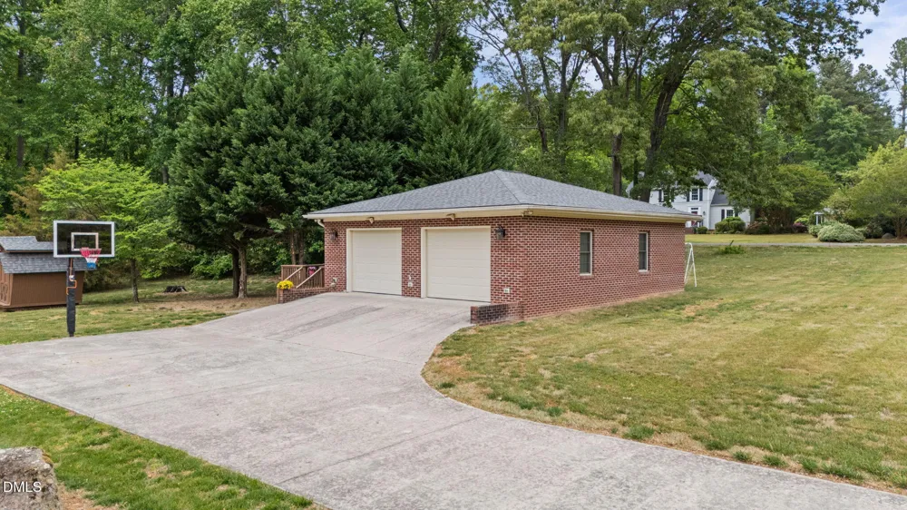 107 Edgewood Drive Oxford, NC 27565