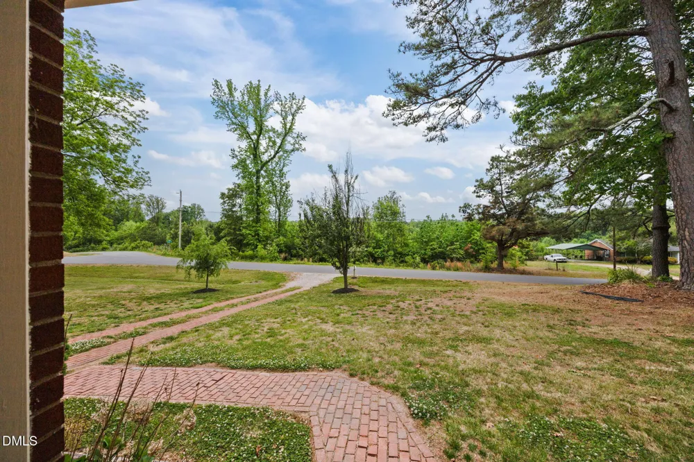 107 Edgewood Drive Oxford, NC 27565